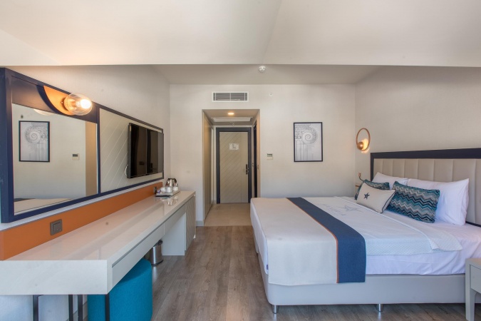 Roof Deniz Manzaralı Oda